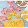 Dinosaurs 2 cutter and embossing set of 8