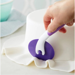 Fondant trimmer