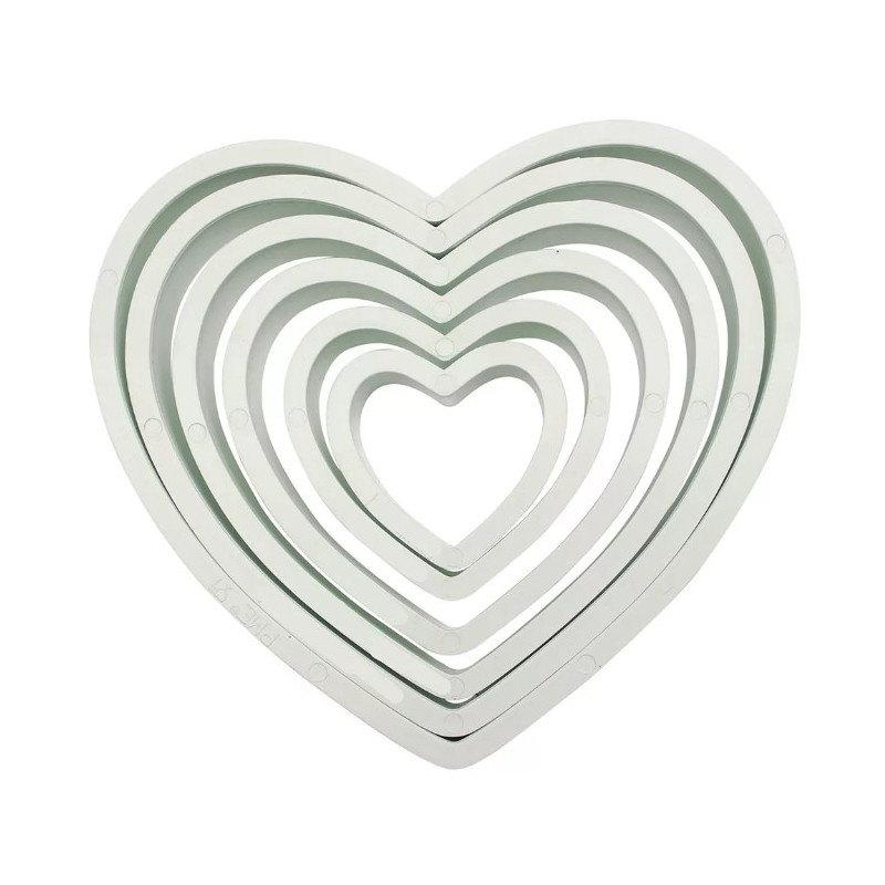 Plastic Hearts Cutter Set of 6