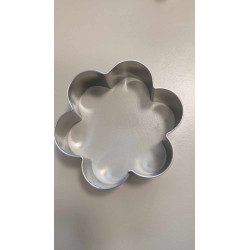 Flower cookie cutter