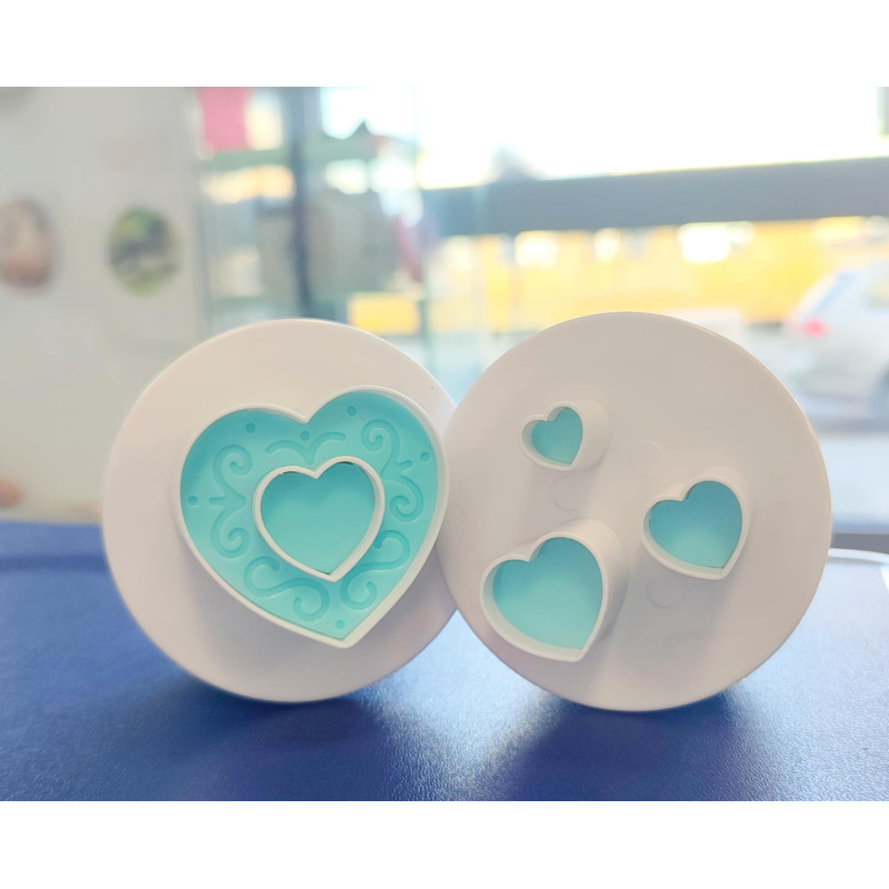 Heart cutter set