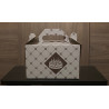 Patterned Cake box with handle 29x29x17 cm