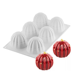 Karácsonyi gömb mousse...