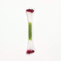 Pearl Stamen Medium - Burgundy