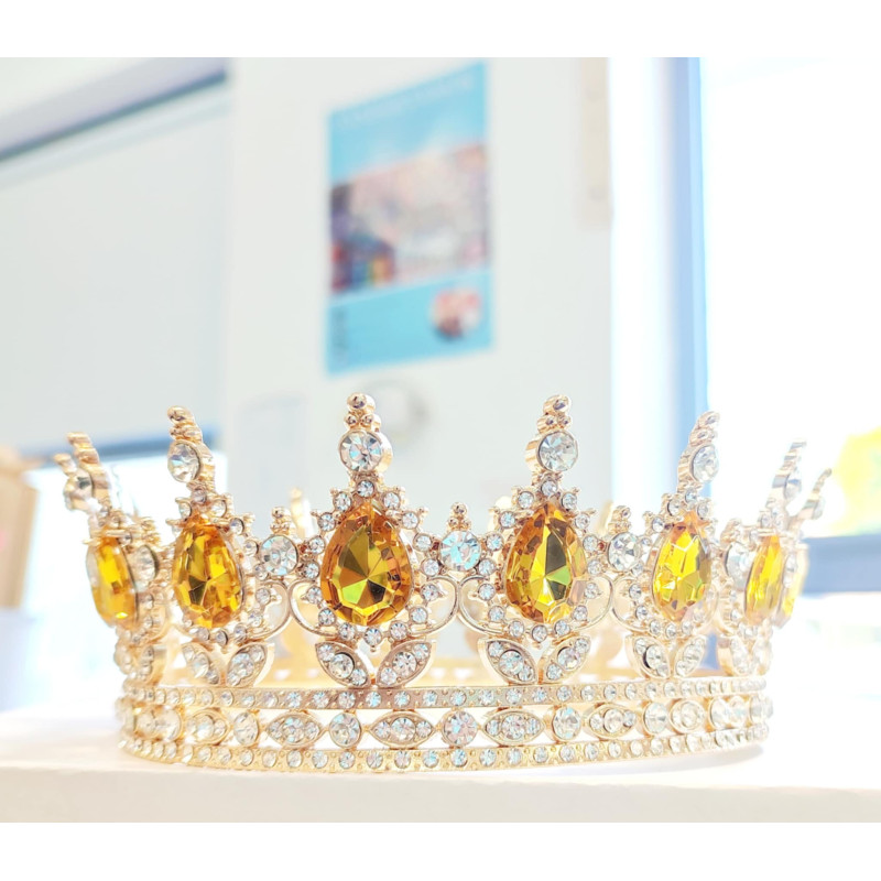 Large golden crown with yellow gems