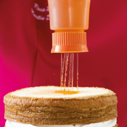 500 ml dispenser for syrup with perforated cap