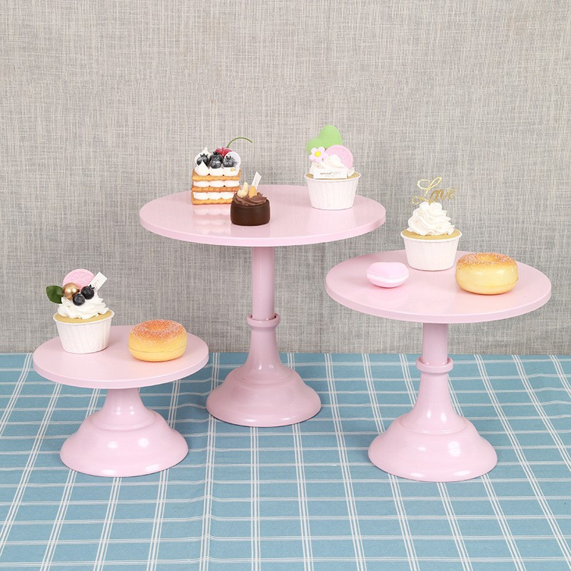 Classic Elegance Baby Pink Cake Stand 20 cm