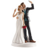 Vicces esküvői tortadísz – Szelfiző nászpár, 20 cm