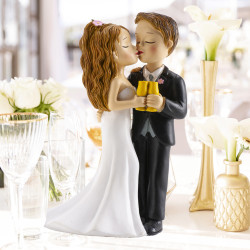 Wedding Cake Topper – Hand in Hand Couple, 18 cm