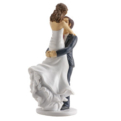 Wedding Cake Topper – Groom Lifting the Bride, 18 cm