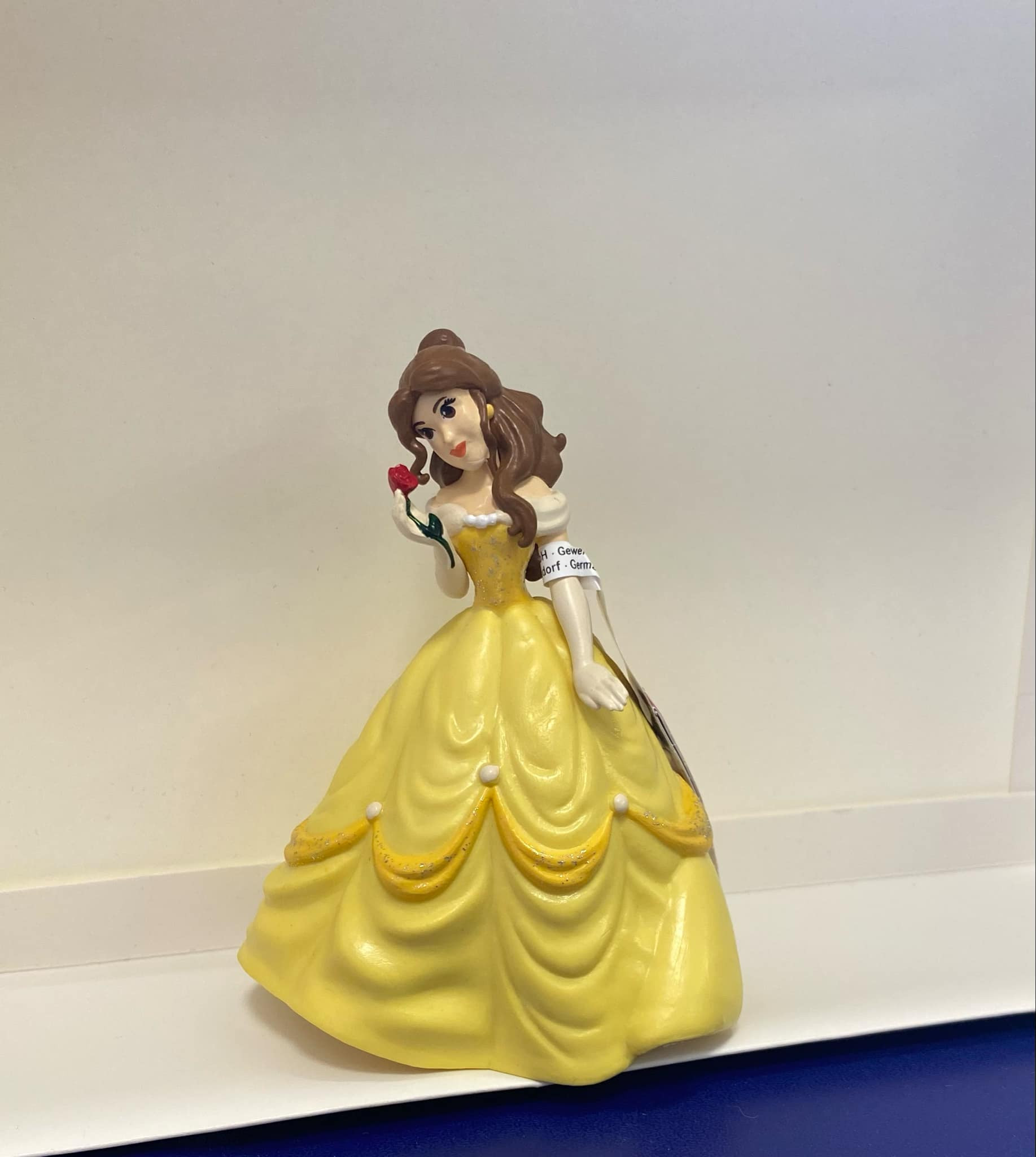 Szépség (Szépség és a Szörnyeteg) tortafigura