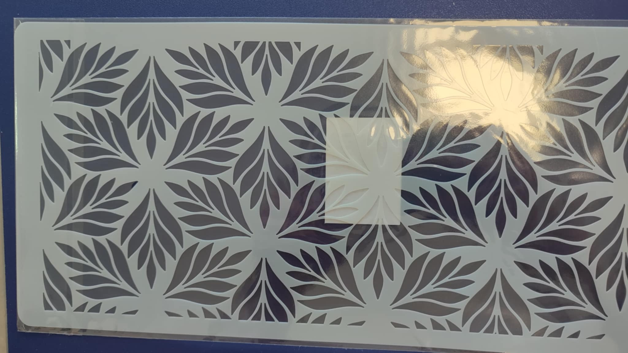 Levél stencil
