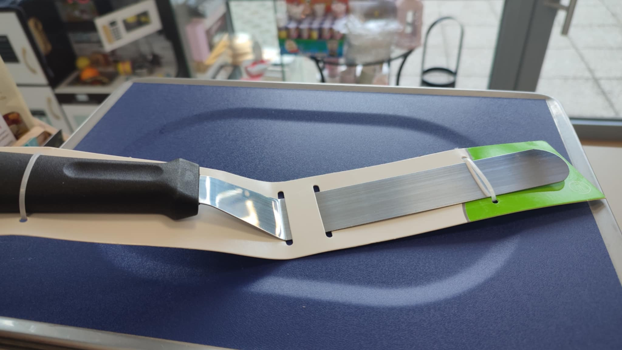Hajlított kenőkés 43 cm