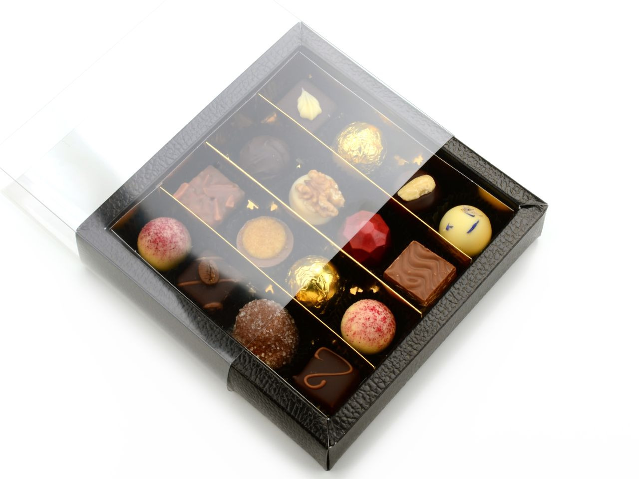 16 adagos trüffel / bonbon mintás fekete átlátszó díszdoboz