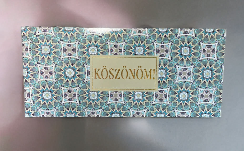 Ajándékkártya Köszönöm felirattal