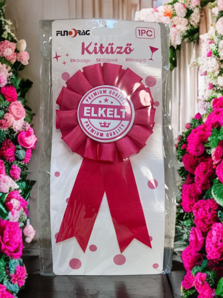 Lánybúcsú kitűző 1db/csomag