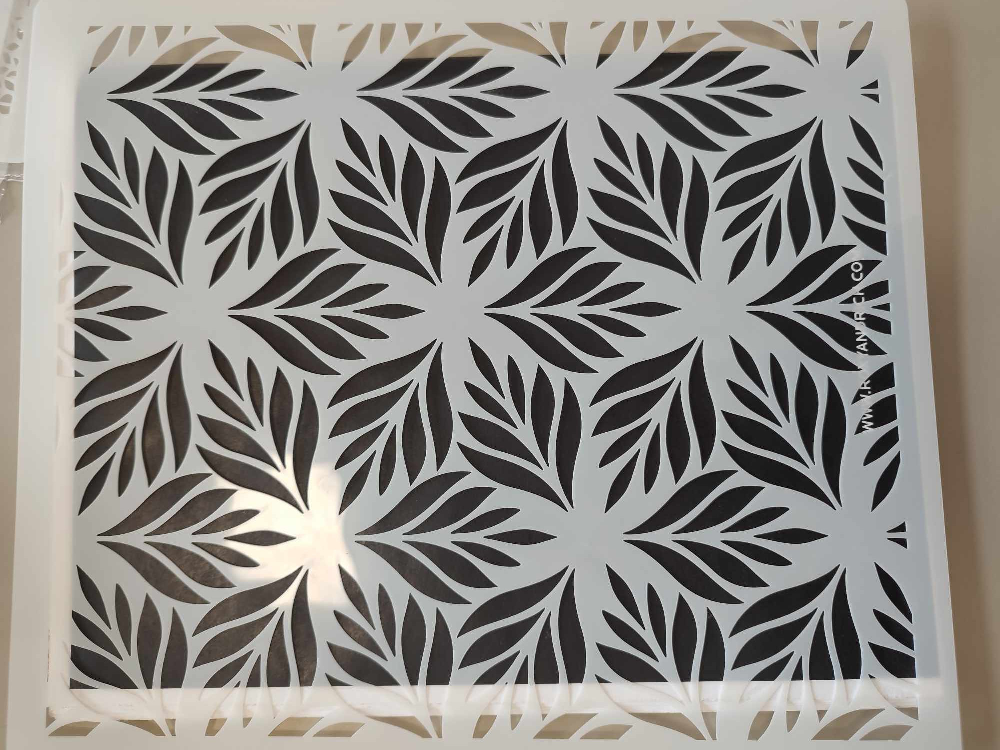 Levél stencil 25x25cm